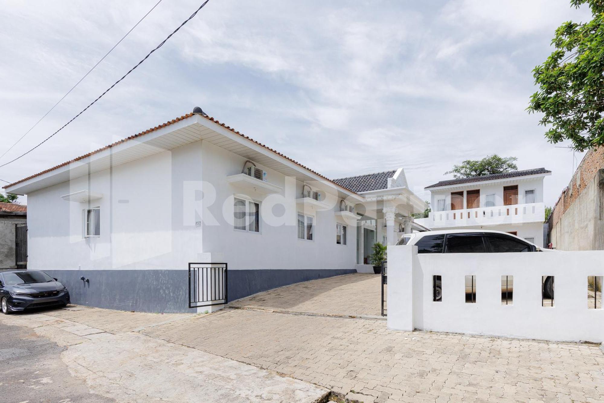 Sanama Kostel 2 Syariah Mitra Reddoorz Hotel Bandar Lampung Exterior photo